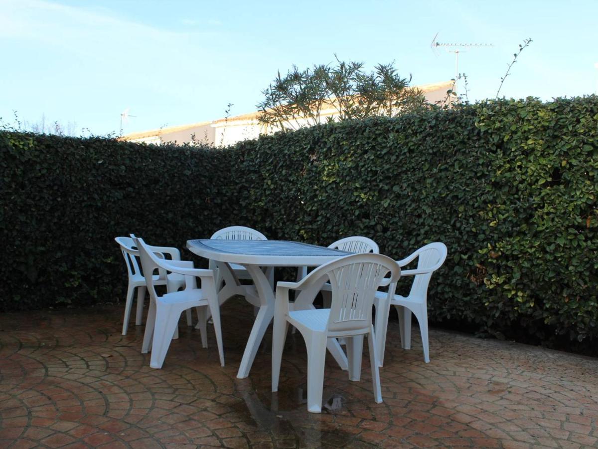 Charmante Maison Avec Piscine, 6 Couchages, Proche Plage - Saint-Denis-D'Oleron - Fr-1-246A-154 Екстер'єр фото