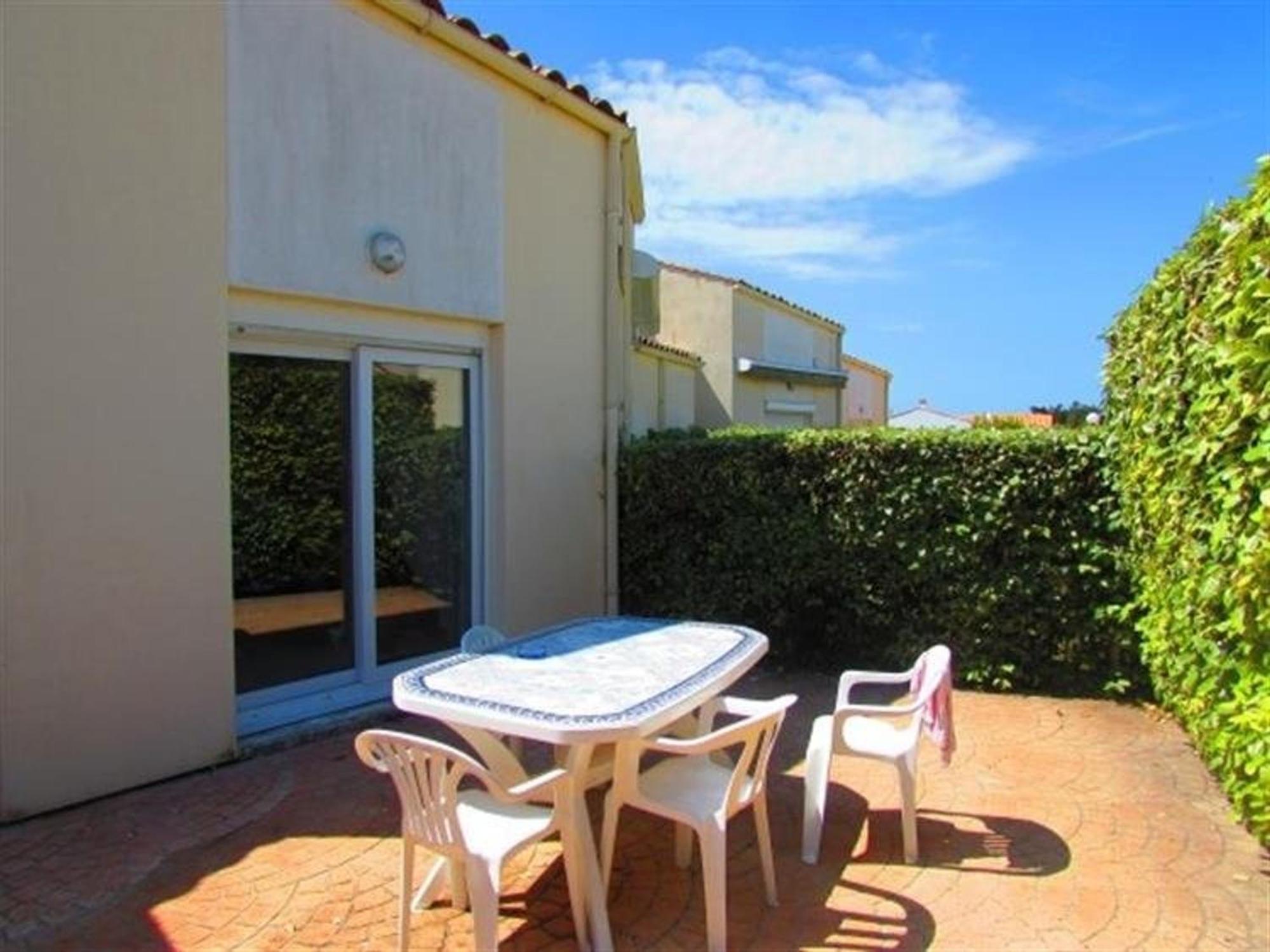 Charmante Maison Avec Piscine, 6 Couchages, Proche Plage - Saint-Denis-D'Oleron - Fr-1-246A-154 Екстер'єр фото